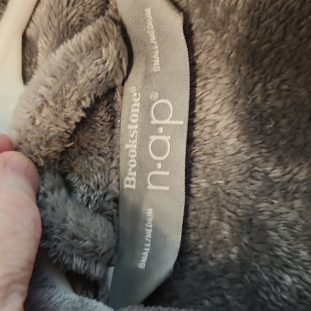 Brookstone Gray Nap Robe Small/Medium - Picture 3 of 8